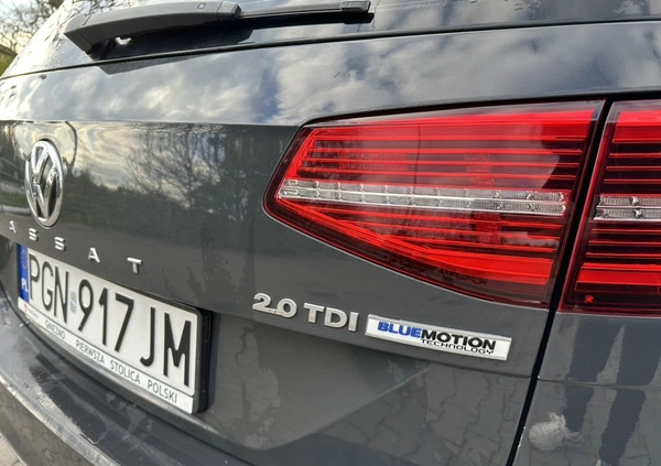 Volkswagen Passat cena 67000 przebieg: 132000, rok produkcji 2016 z Trzemeszno małe 301